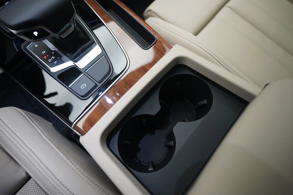 New 2025 Audi Q5 2.0T Premium Plus image 17