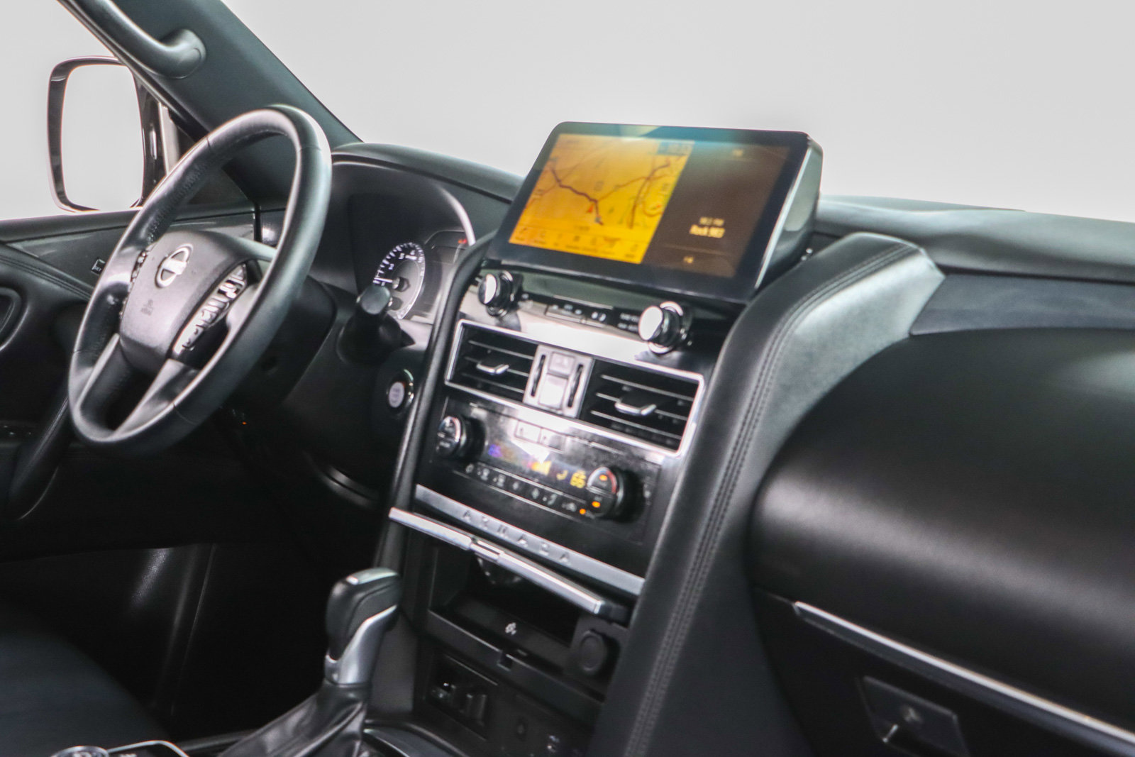 Used 2024 Nissan Armada SL w/ Midnight Edition Package image 28