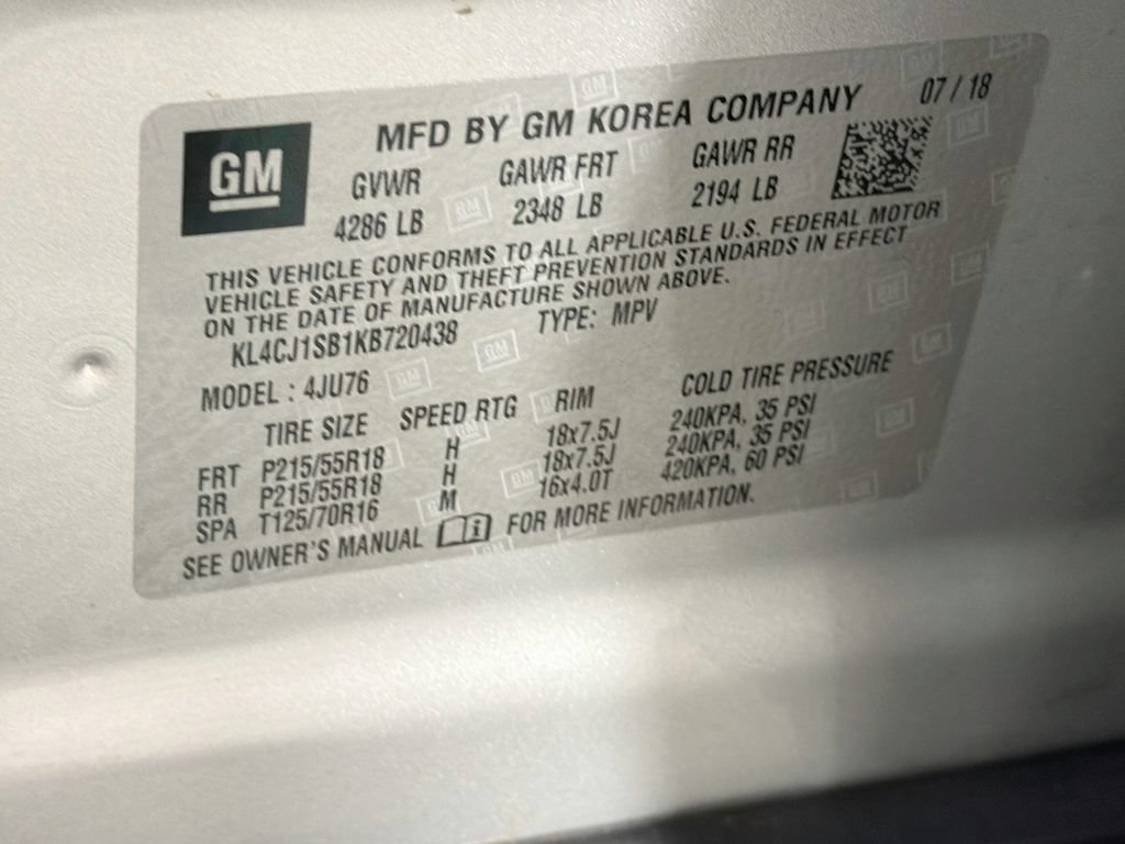 Used 2019 Buick Encore Sport Touring FWD image 31