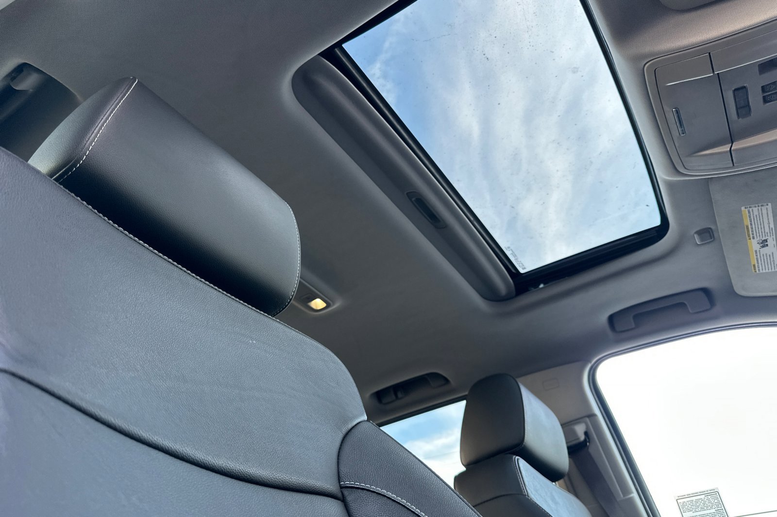 Used 2016 Chevrolet Silverado 1500 LTZ Z71 w/ LTZ Plus Package image 19