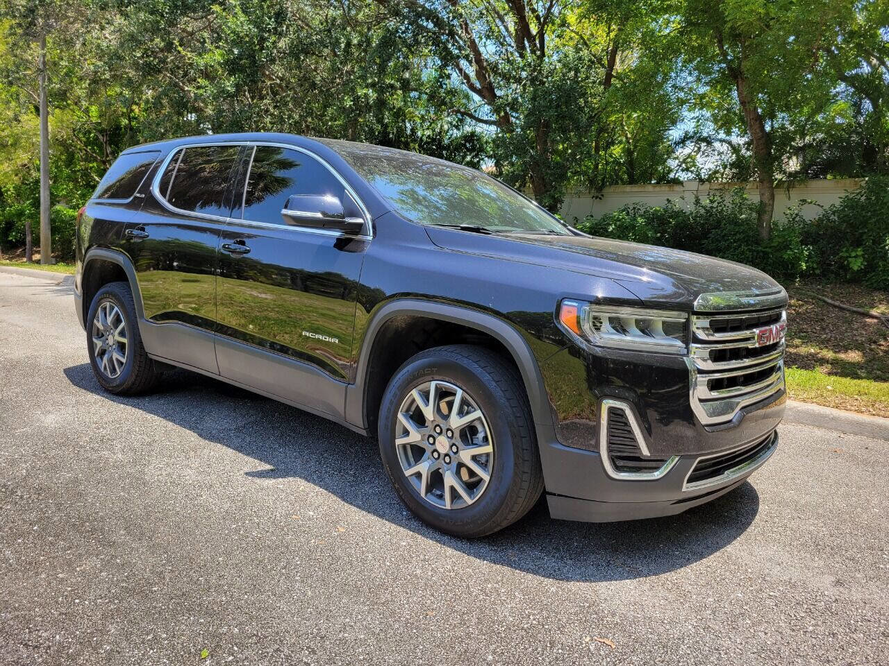 Used 2022 GMC Acadia SLE