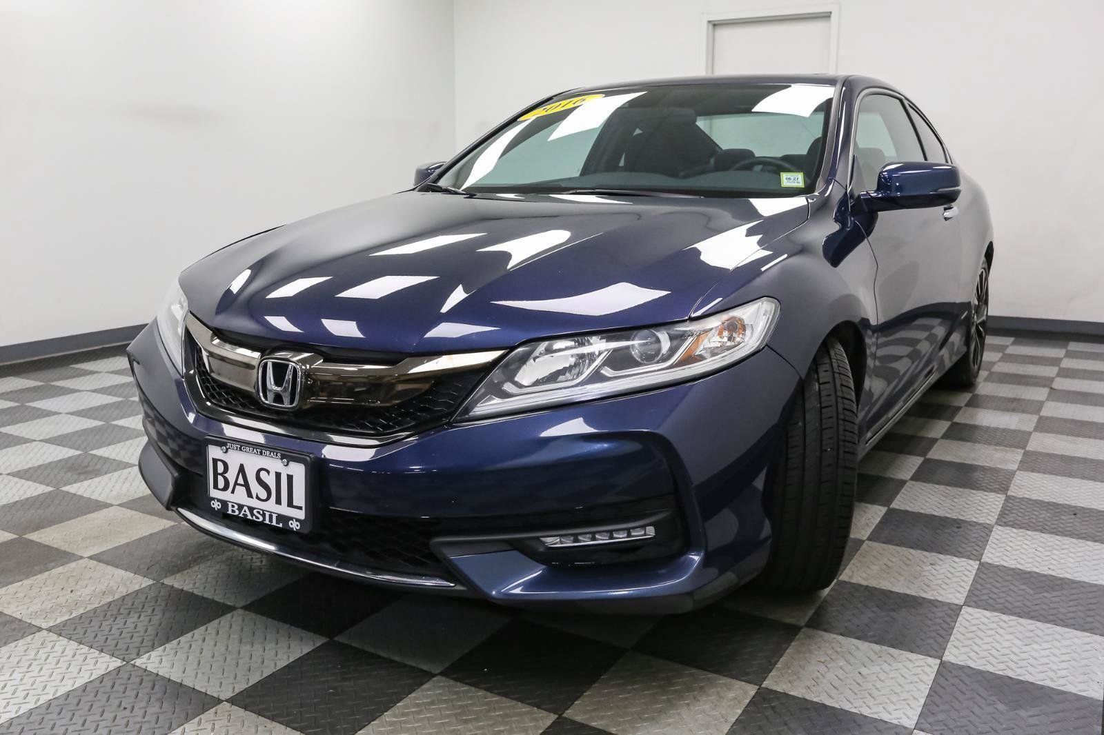 Used 2016 Honda Accord EX image 4