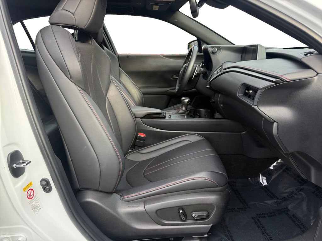 Used 2019 Lexus UX 200 F Sport image 15