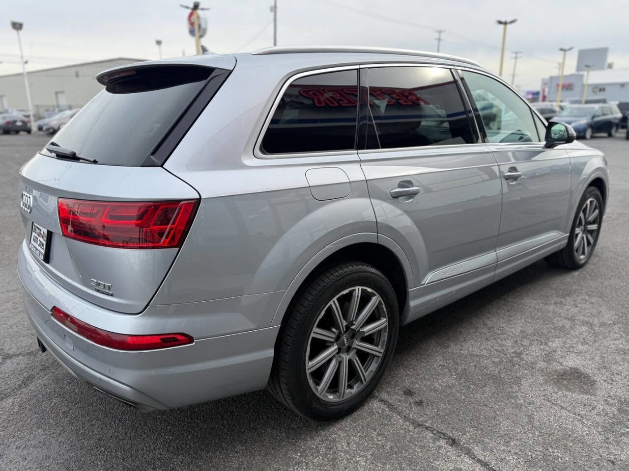 Used 2018 Audi Q7 3.0T Premium Plus w/ Premium Plus Package image 5