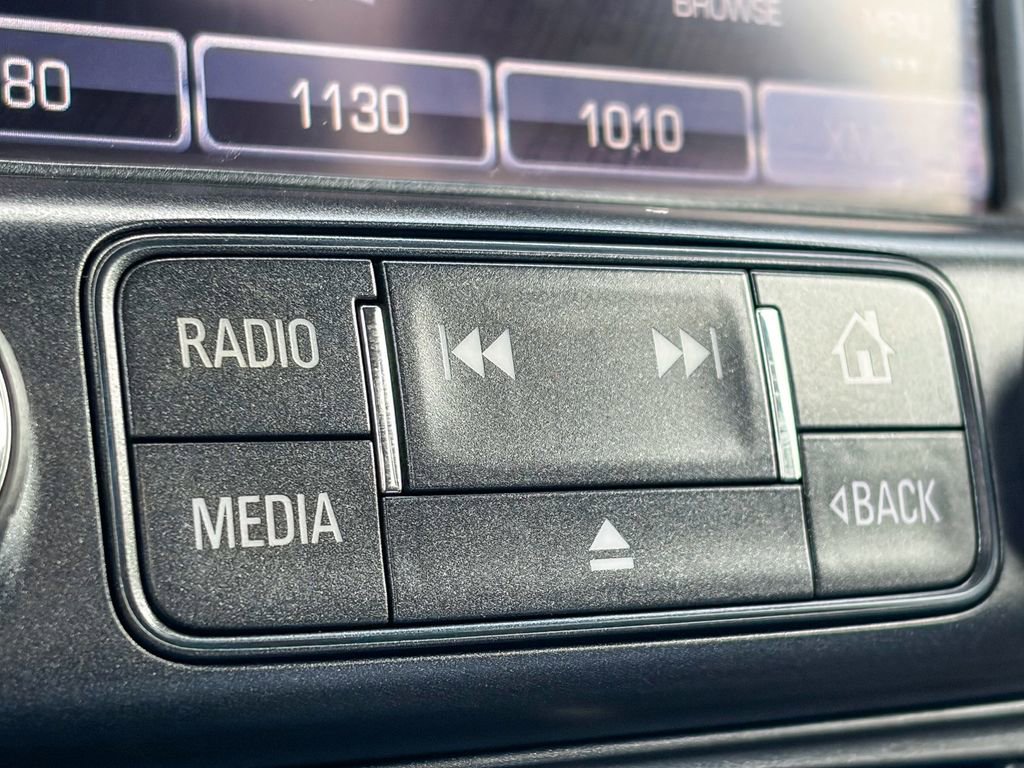 Used 2018 Chevrolet Silverado 1500 LT w/ All Star Edition AWD/4WD image 27