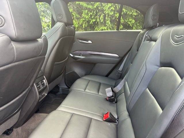 Certified 2023 Cadillac XT4 Luxury w/ Cold Weather Package AWD/4WD image 17