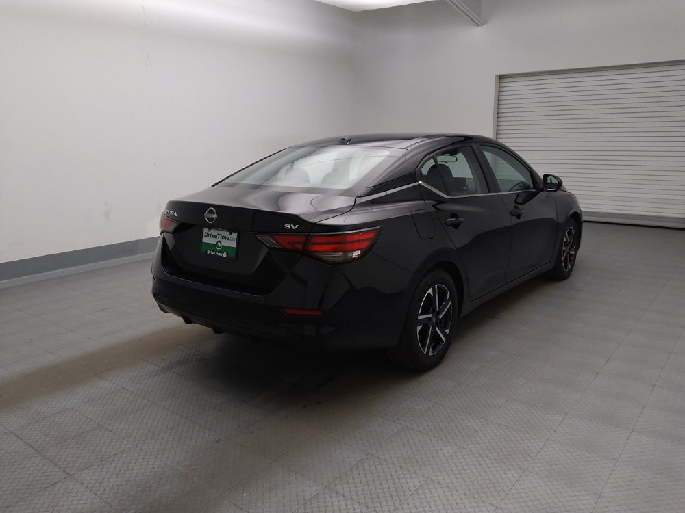 Used 2024 Nissan Sentra SV FWD image 9