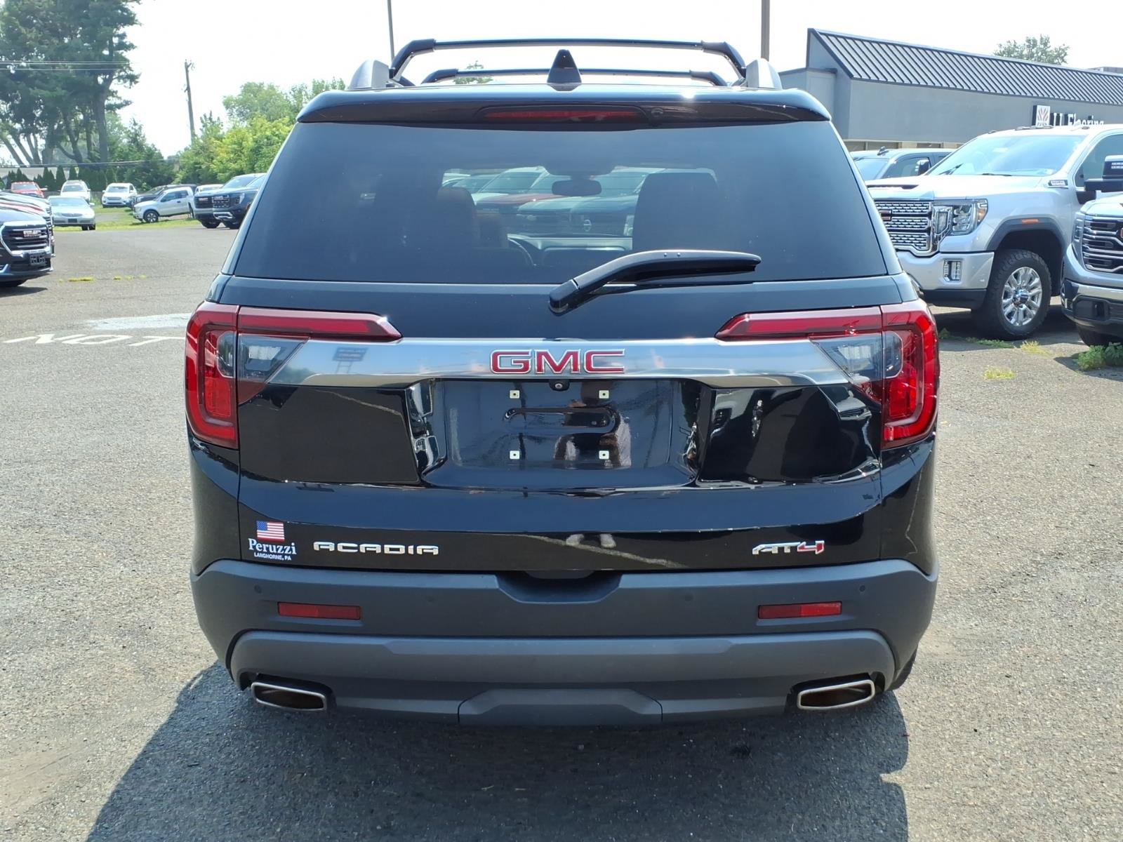 Used 2020 GMC Acadia AT4 AWD/4WD image 4