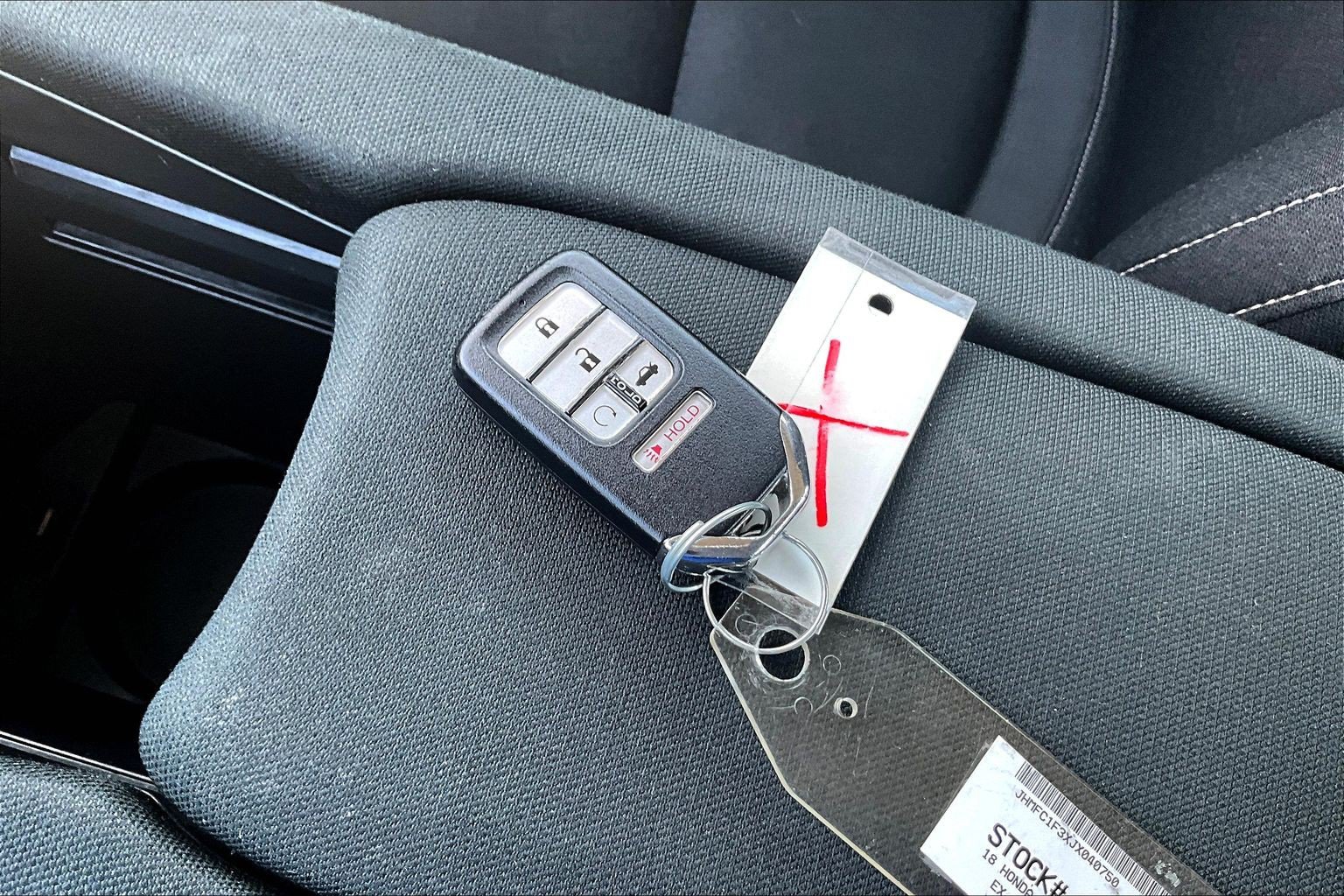 Used 2018 Honda Civic EX-T image 10