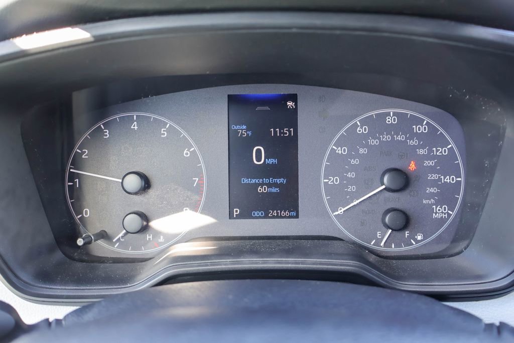 Used 2023 Toyota Corolla SE w/ Carpet Mat Package (TMS) FWD image 12