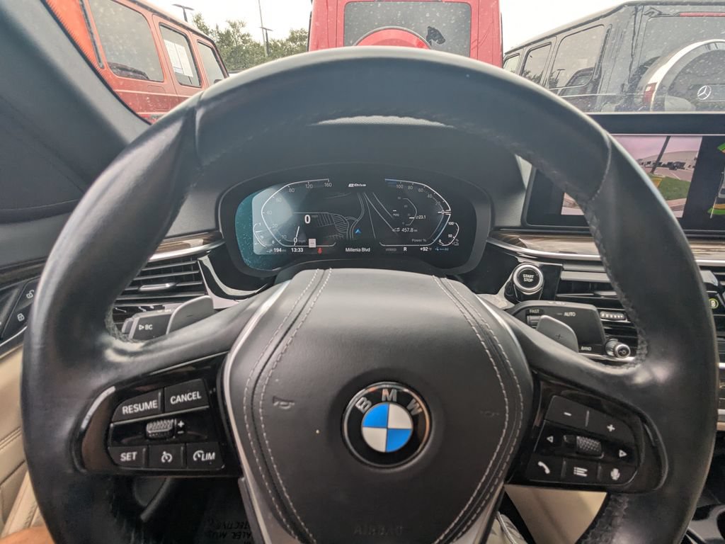 Used 2021 BMW 530e w/ Convenience Package RWD image 13
