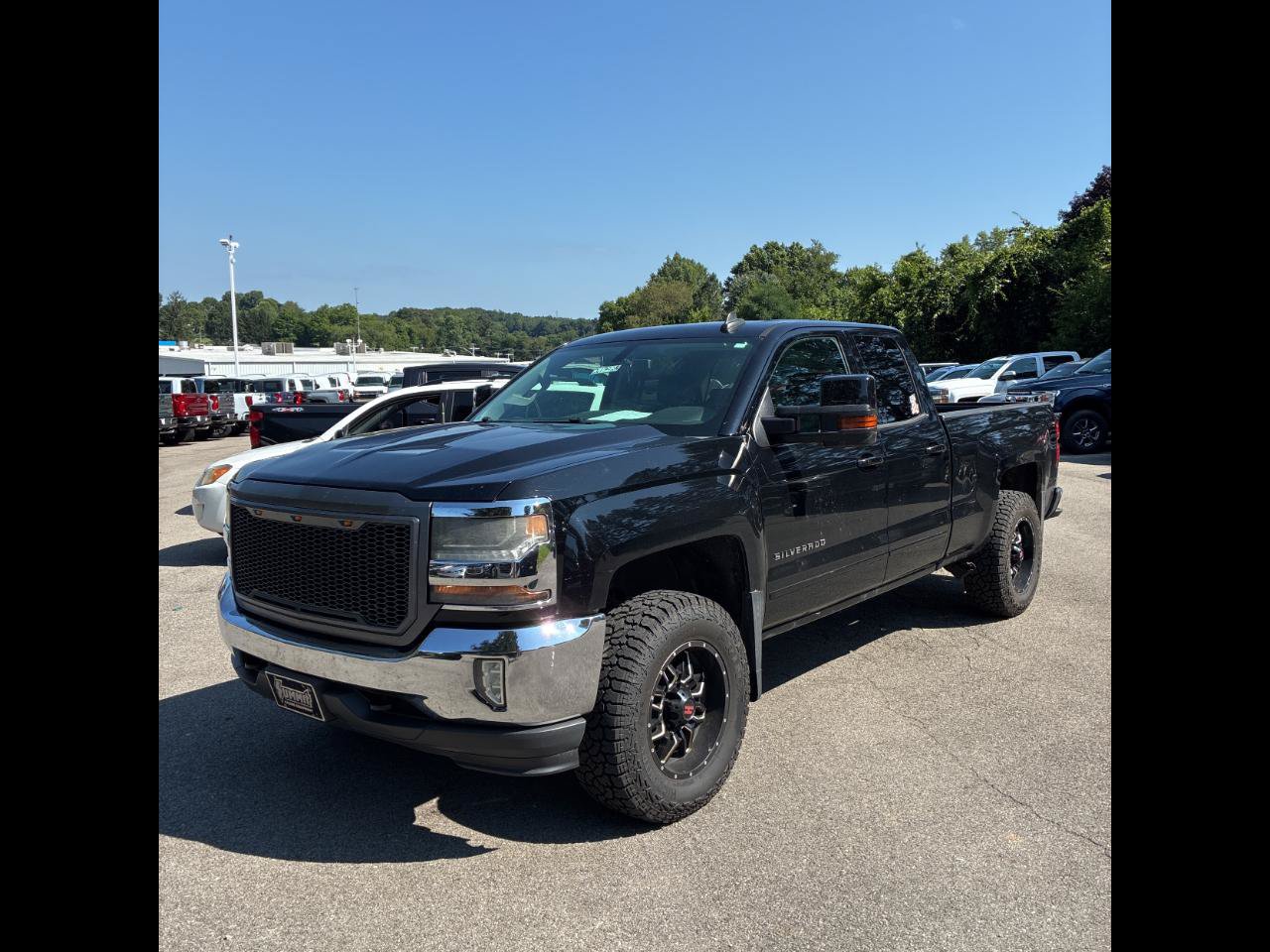Used 2016 Chevrolet Silverado 1500 LT w/ LPO, Black Pack AWD/4WD image 1