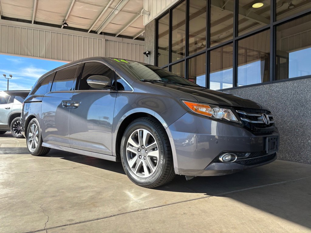Used 2014 Honda Odyssey Touring Elite image 35
