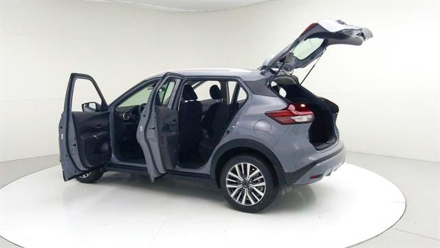Certified 2023 Nissan Kicks SV FWD image 31