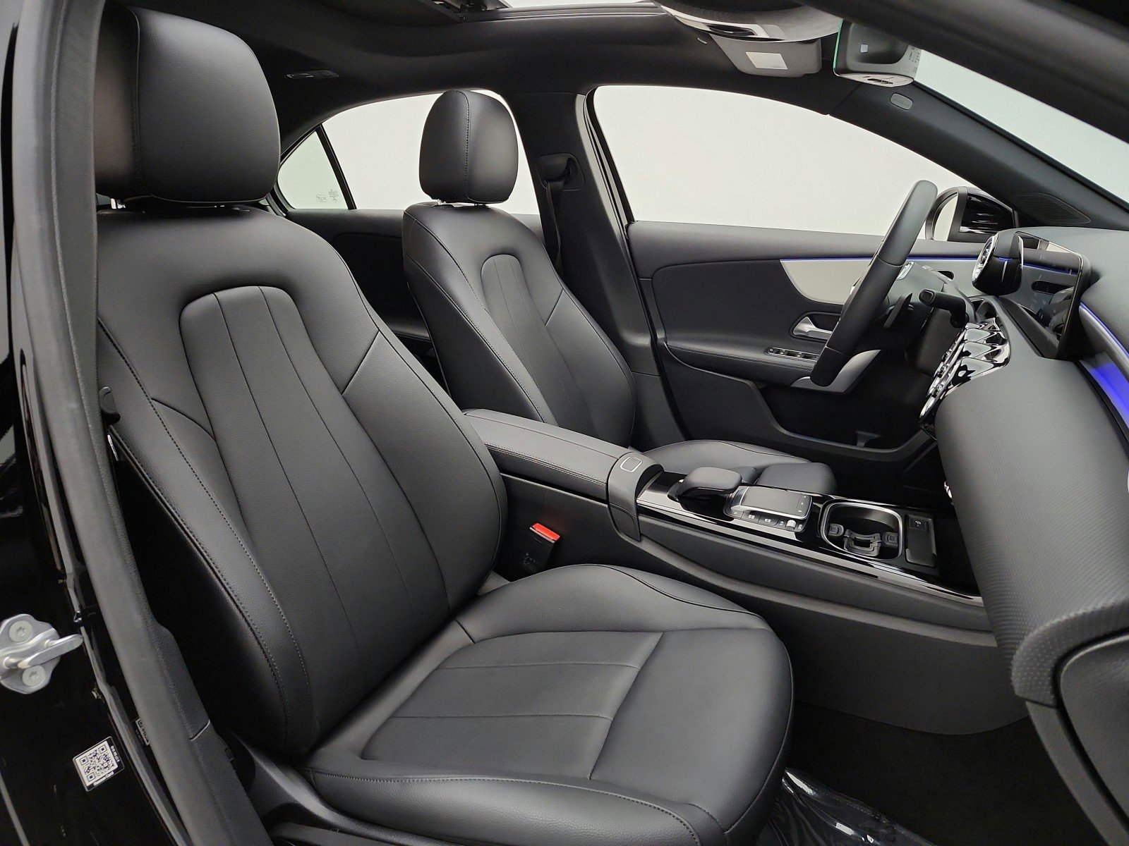 Certified 2022 Mercedes-Benz A 220 image 24
