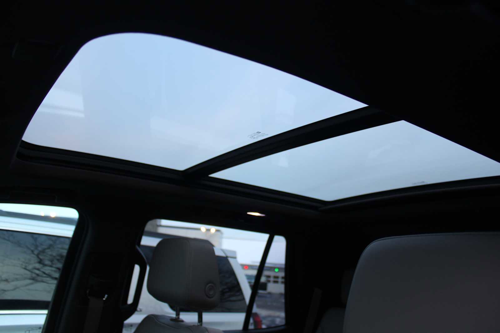 Used 2023 Chevrolet Tahoe Z71 image 10