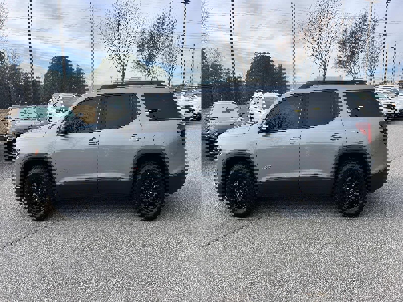 Used 2023 GMC Acadia AT4 w/ Trailering Package image 4