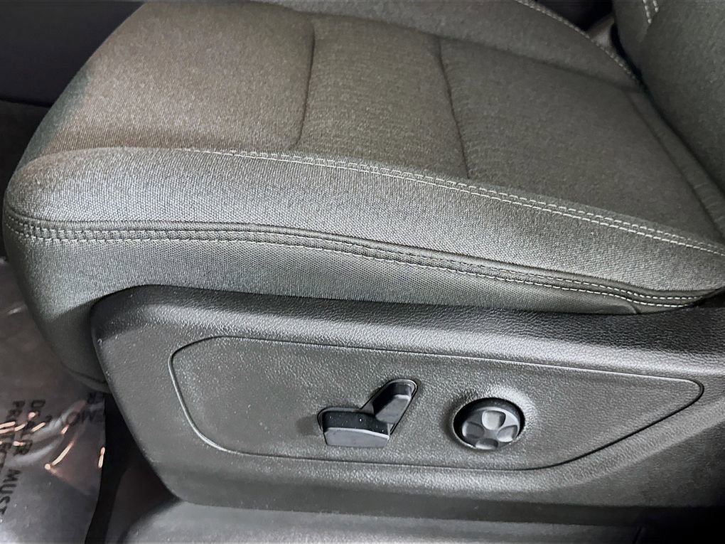 Used 2020 RAM 1500 Big Horn image 24