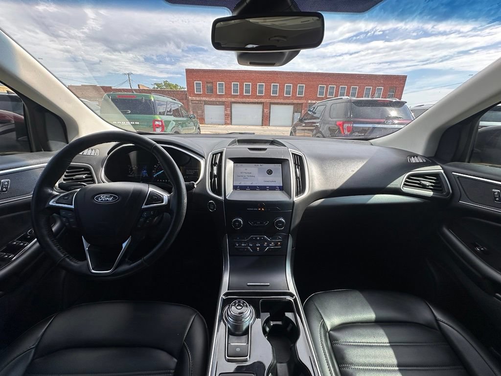 Used 2020 Ford Edge SEL FWD image 16
