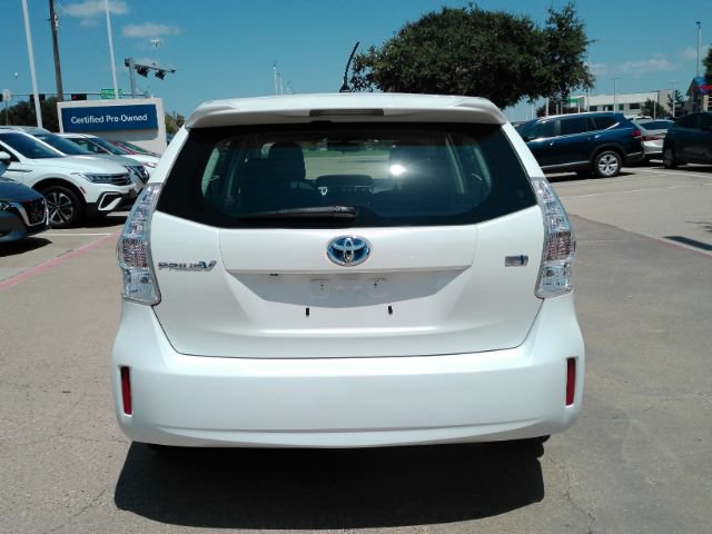 Used 2012 Toyota Prius V Two FWD image 7