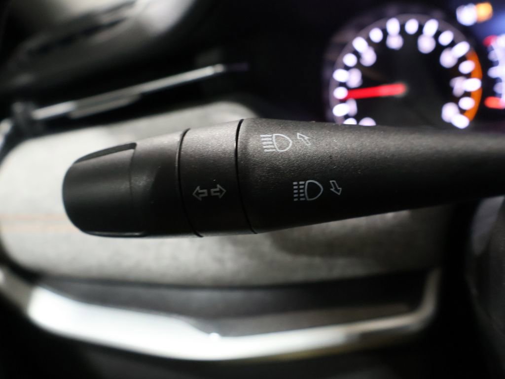 Used 2022 Jeep Compass Sport image 34