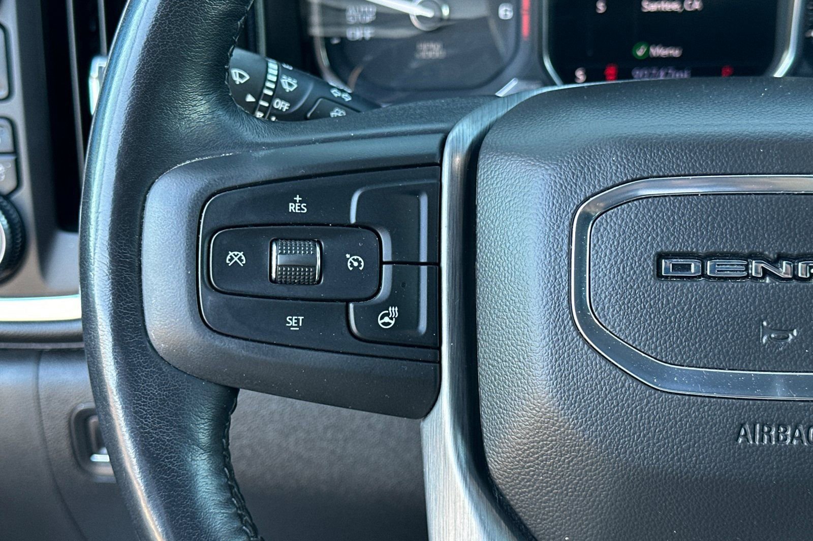 Used 2020 GMC Sierra 1500 Denali RWD image 32