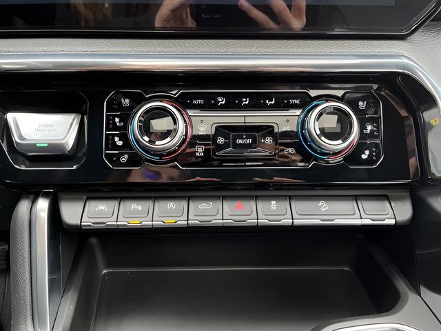 Used 2025 GMC Sierra 1500 Denali image 18