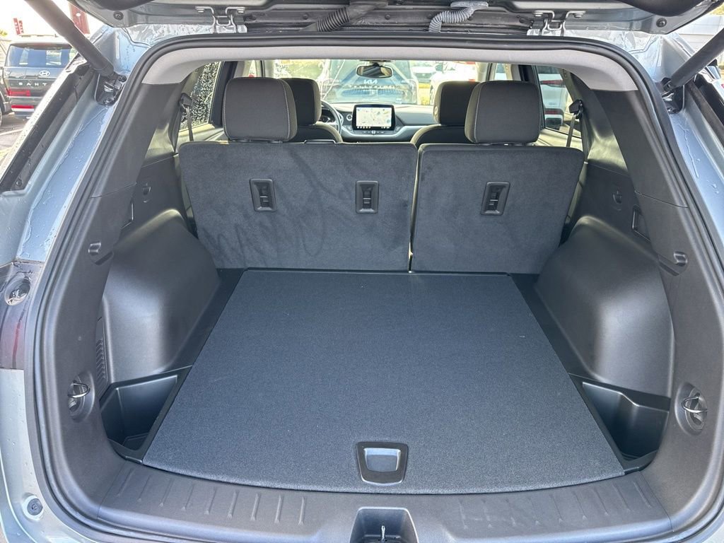 Used 2023 Chevrolet Blazer LT w/ Convenience Package image 16