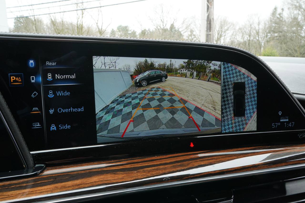 Used 2022 Cadillac Escalade Luxury image 38