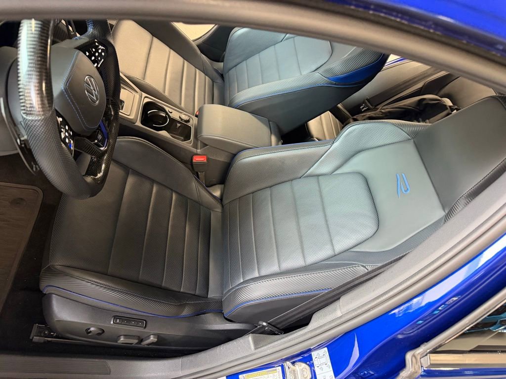 Used 2024 Volkswagen Golf R image 18
