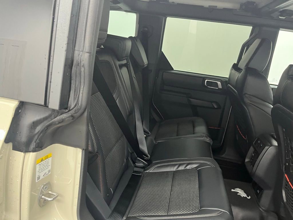 New 2025 Ford Bronco Raptor image 32