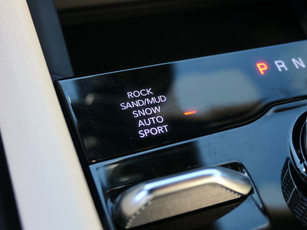 Used 2022 Jeep Grand Cherokee Limited 4xe w/ Luxury Tech Group II image 18