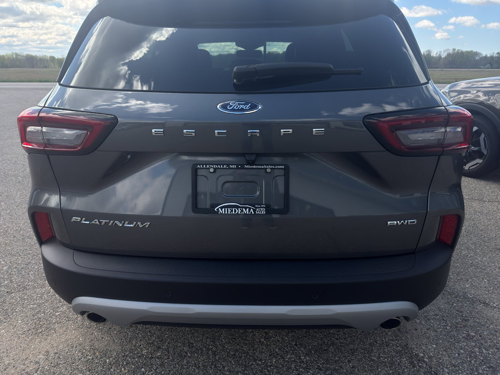 Used 2025 Ford Escape Platinum AWD/4WD image 9