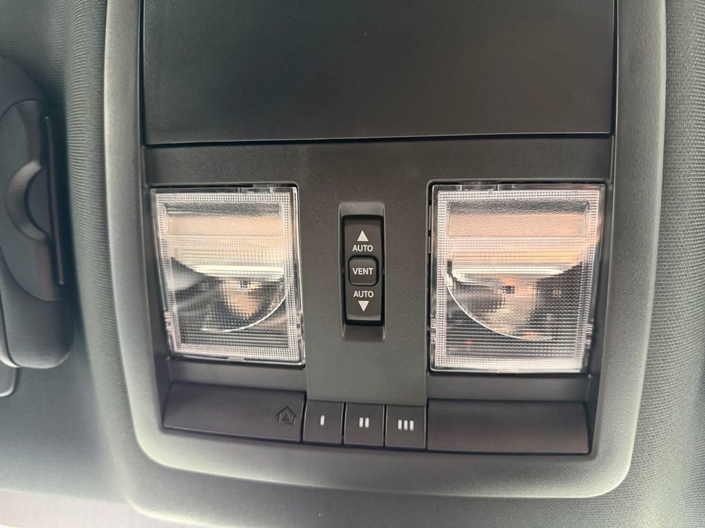 Used 2023 Dodge Challenger SXT w/ Plus Package RWD image 19