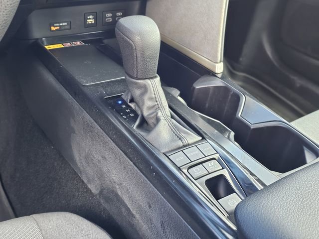 Used 2025 Toyota Camry LE w/ Convenience Package image 21