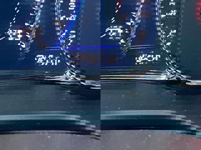 Certified 2022 GMC Acadia SLT w/ Technology Package image 16