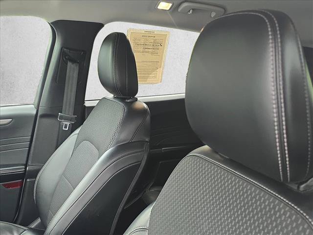 Used 2023 Ford Escape SE FWD image 17