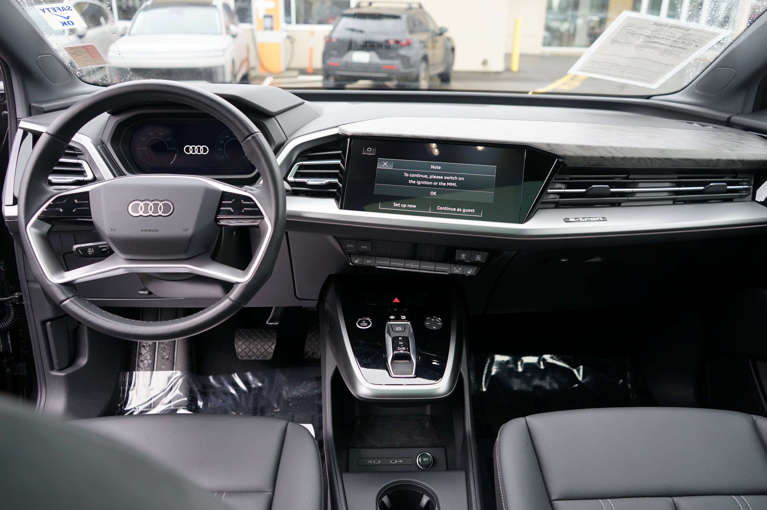 Used 2024 Audi Q4 e-tron Premium Plus w/ Premium Plus AWD/4WD image 22