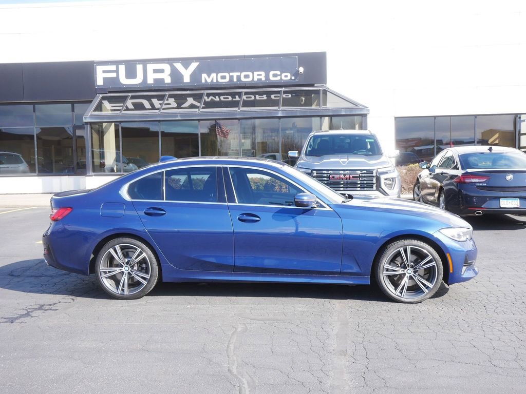 Used 2021 BMW 330i xDrive Sedan w/ Convenience Package AWD/4WD image 1