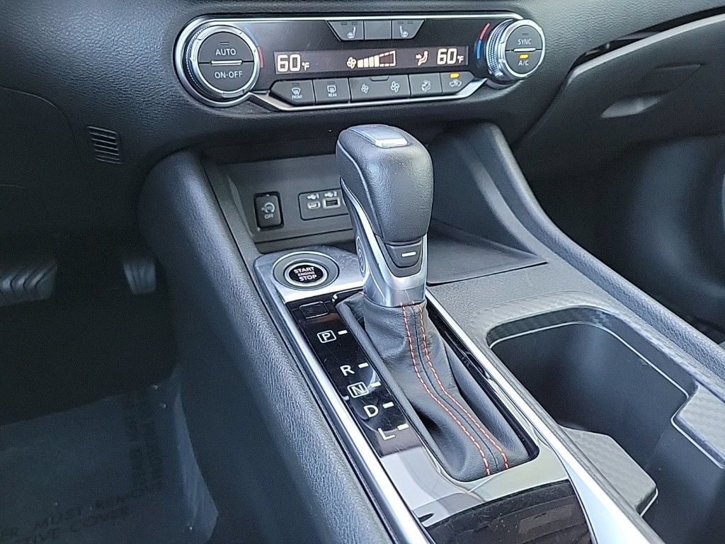 Certified 2024 Nissan Sentra SR FWD image 24