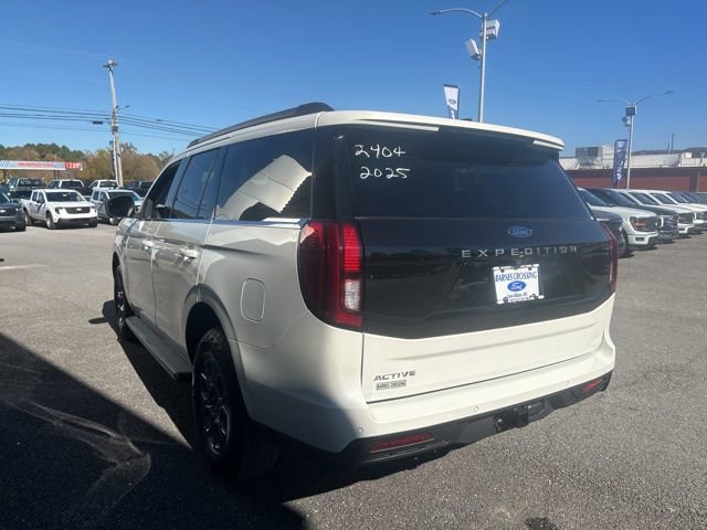 New 2025 Ford Expedition Active image 5