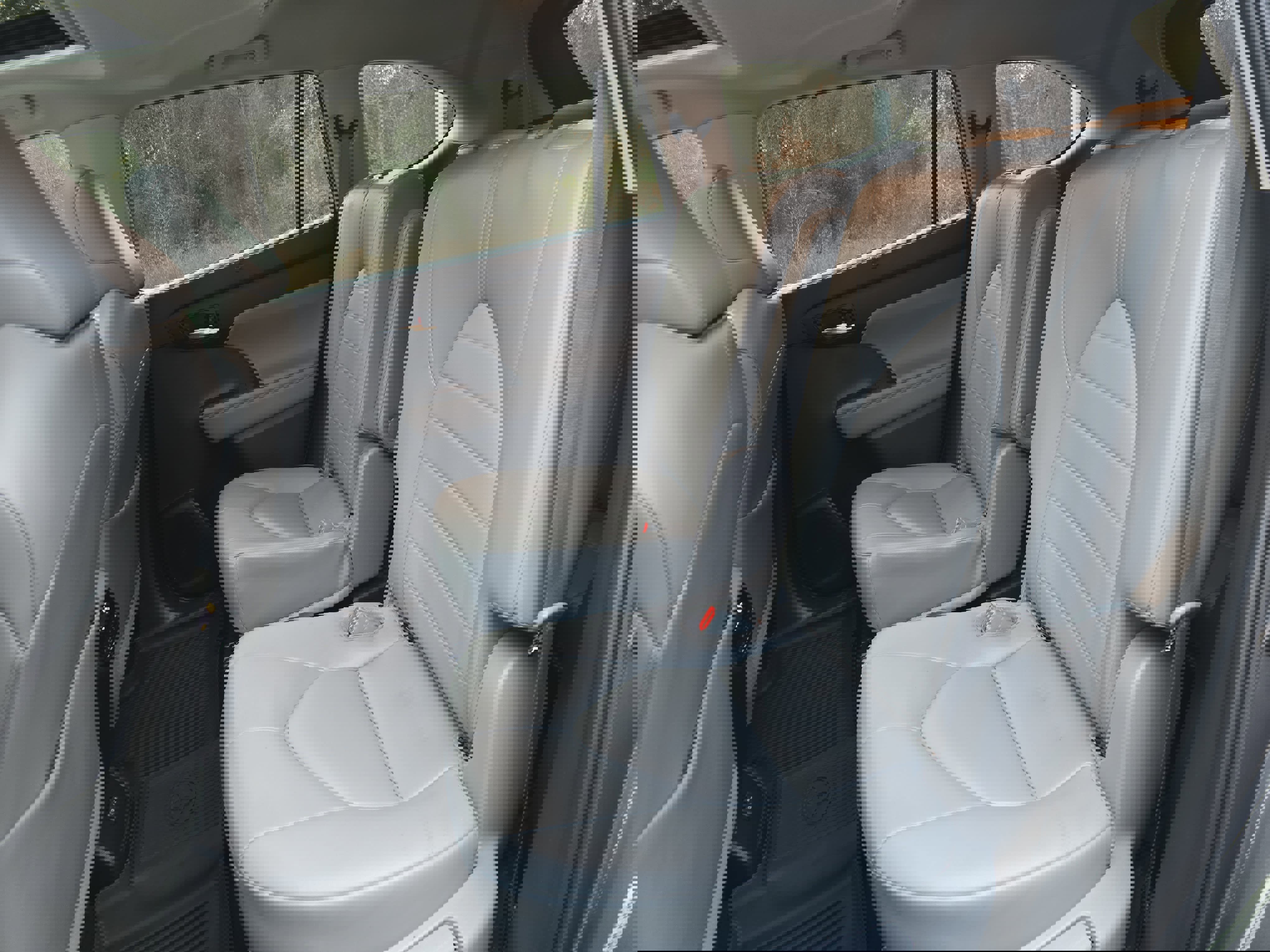 Certified 2023 Toyota Highlander XLE image 16