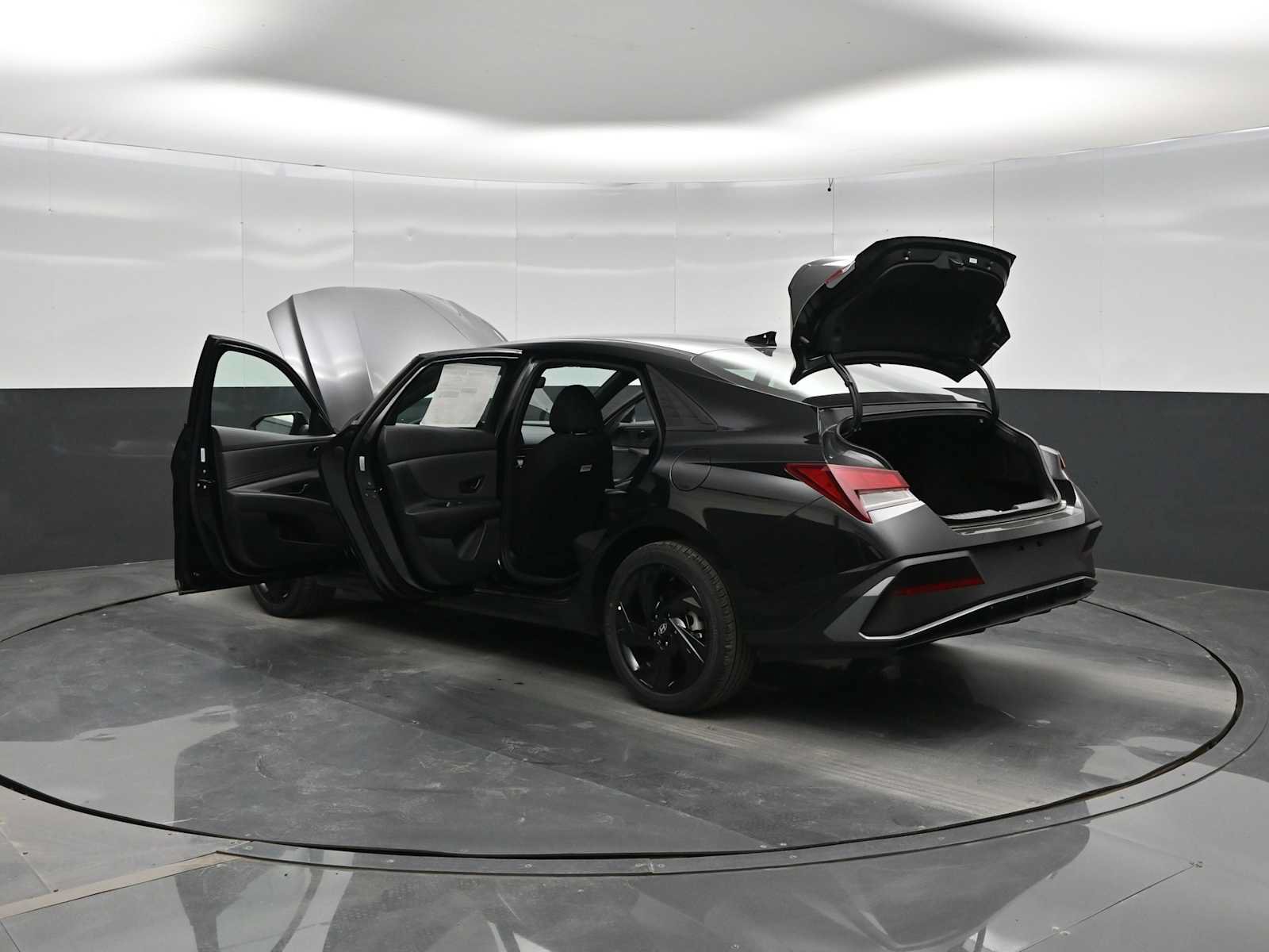 New 2026 Hyundai Elantra Sport FWD image 44