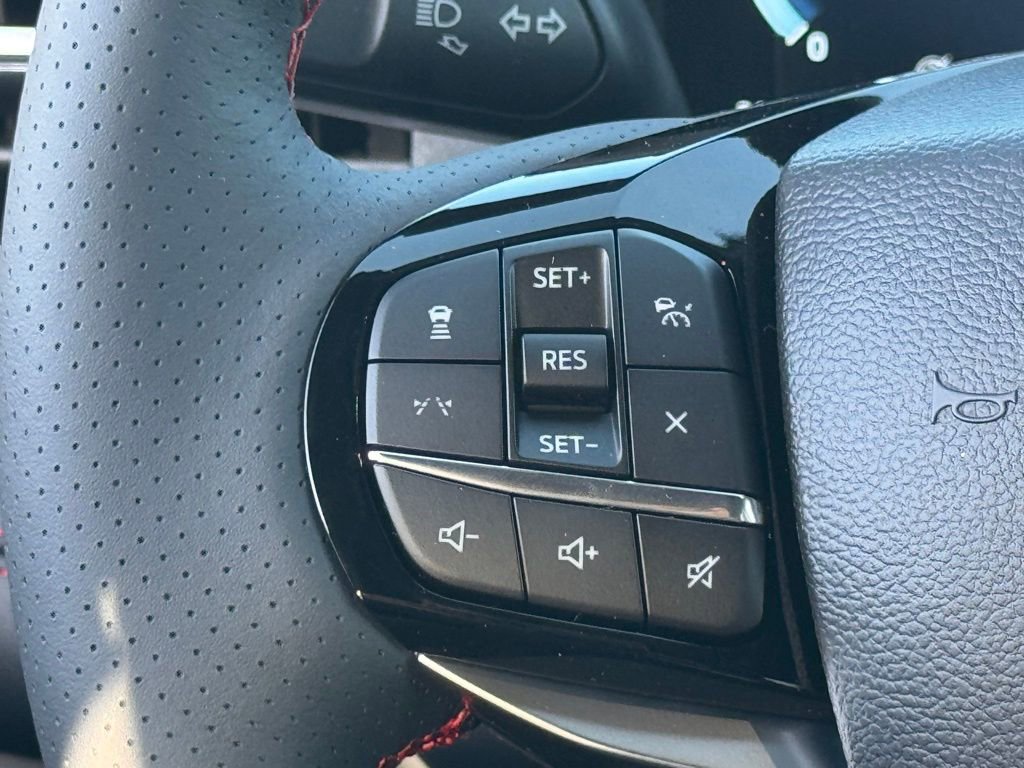 New 2026 Ford Explorer ST-Line image 22