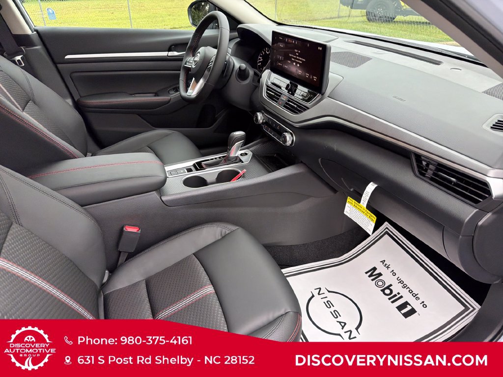 New 2026 Nissan Altima 2.5 SR AWD/4WD image 37