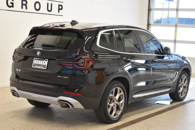 Used 2024 BMW X3 xDrive30i w/ Premium Package w/ZPA AWD/4WD image 4