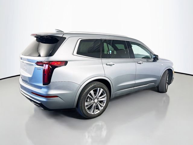 Used 2024 Cadillac XT6 Premium Luxury FWD image 8
