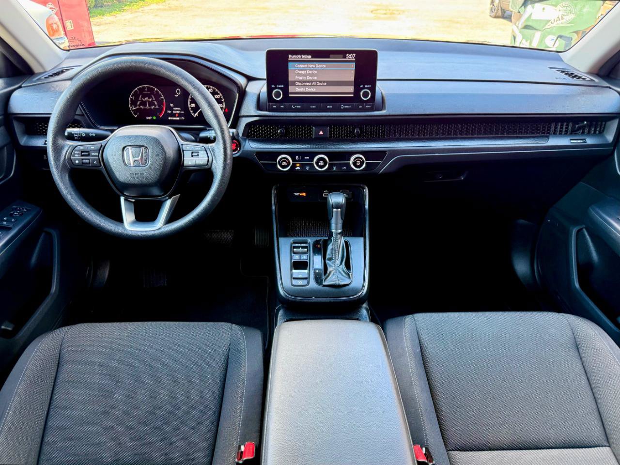 Used 2025 Honda CR-V LX image 31