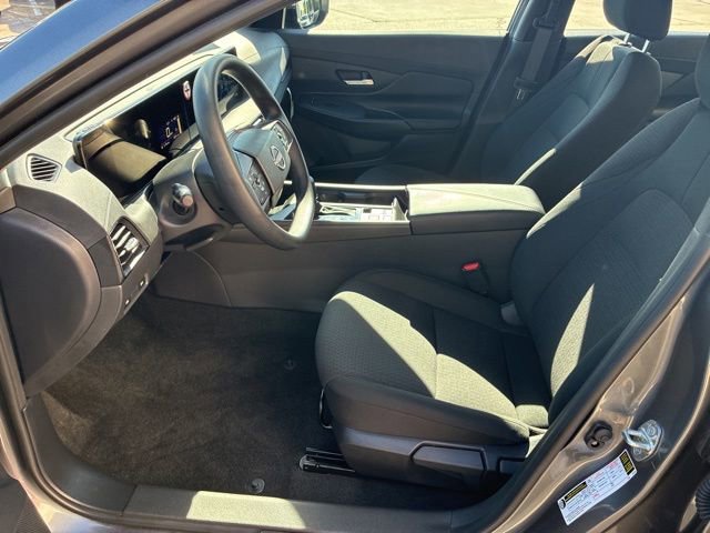 Used 2026 Nissan Sentra S w/ S Cold Weather Package FWD image 17