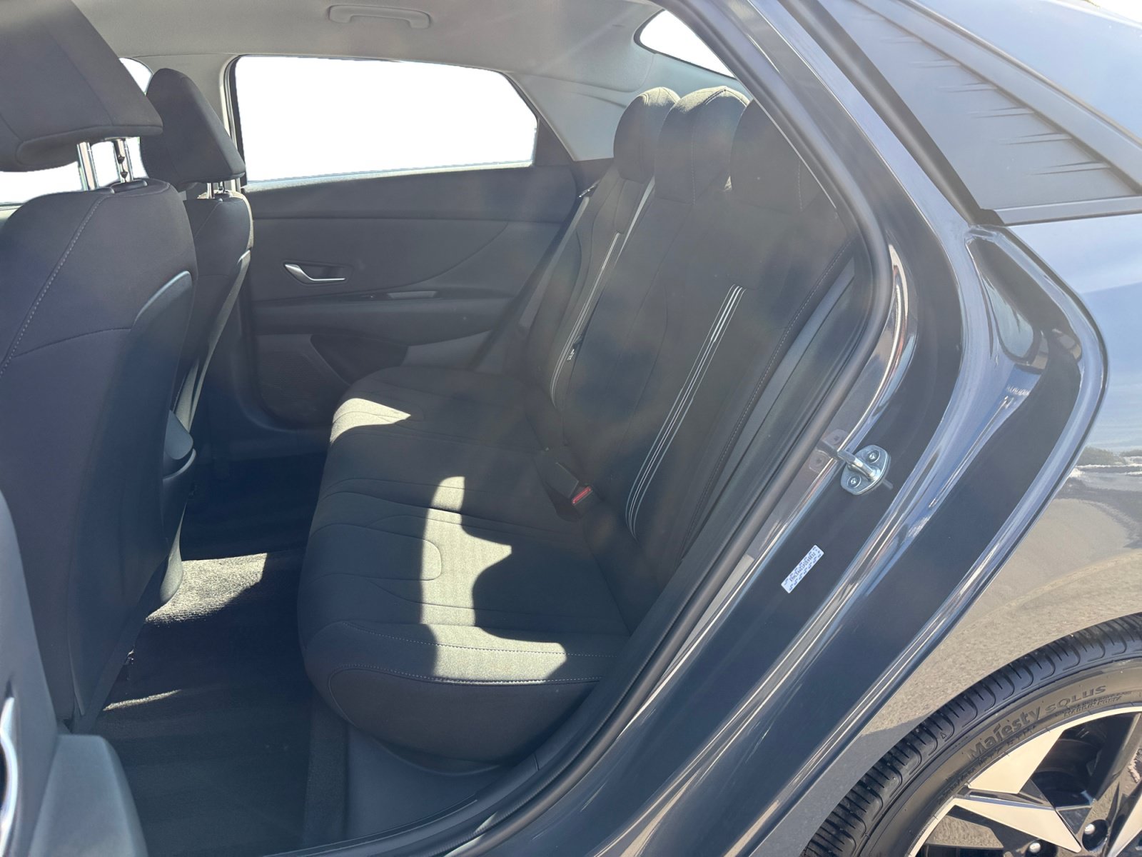 Certified 2023 Hyundai Elantra SEL w/ Convenience Package FWD image 16